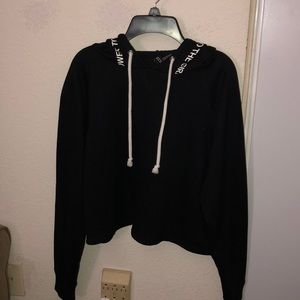 H&M Black cropped hoodie